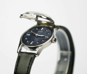 Seiko dame armbåndsur med punkter
